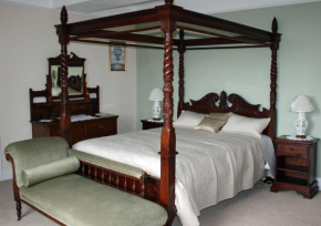 Гостиница Penralley House B&B  Рхаядер